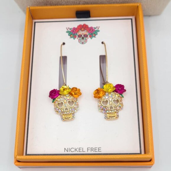 Sugar Skull Shephard Hook Earrings NWT!  NEW!  DAY OF THE DEAD - Picture 1 of 5